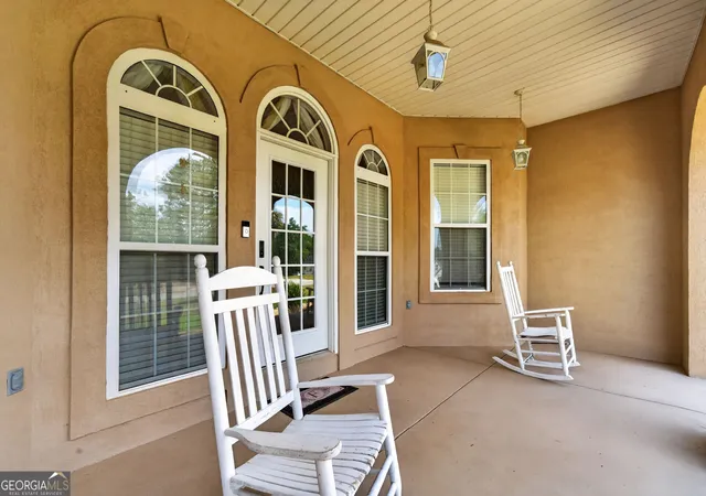 Photo 4 of Single family home for sale at 103 Waters Edge Dr NE, Milledgeville, GA 31061 | MLS# 10841098 | Listing updated on 2026-09-20