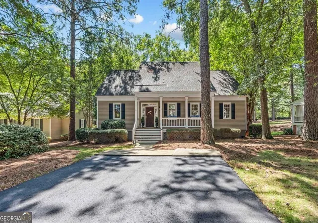 Photo 2 of Single family home for sale at 112 Seven Oaks Wy, Eatonton, GA 31024 | MLS# 10831423 | Listing updated on 2026-09-06