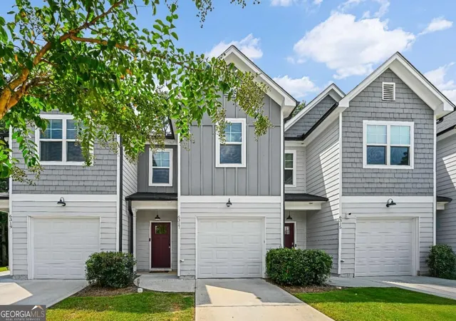 Photo 1 of Townhouse for sale at 6317 Redan Sq, Lithonia, GA 30058 | MLS# 10845773 | Listing updated on 2026-09-28