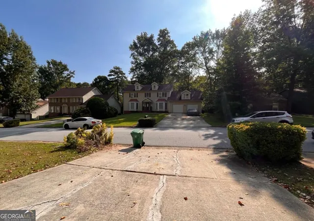 Photo 1 of Single family home for sale at 1547 Golf Link Dr, Stone Mountain, GA 30088 | MLS# 10844667 | Listing updated on 2026-09-12