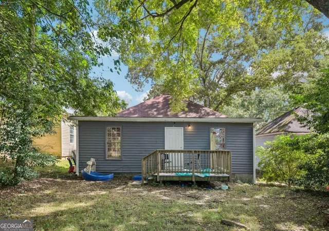 Photo 2 of Single family home for sale at 615 N 17th Street, Griffin, GA 30223 | MLS# 10844110 | Listing updated on 2026-09-11