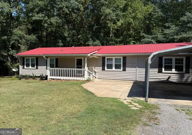 Photo 2 of Single family home for sale at 435 S Unity Grv Rd, Locust Grove, GA 30248 | MLS# 10838697 | Listing updated on 2026-09-23