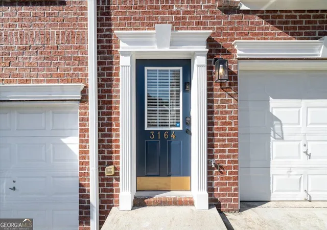 Photo 4 of Single family home for sale at 3164 Ml Springs Cir, Buford, GA 30519 | MLS# 10843321 | Listing updated on 2026-09-17