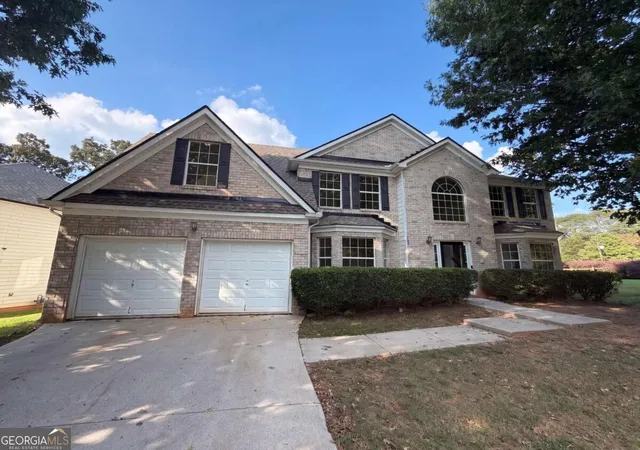 Single family home for sale at 7425 Bodnant Dr, Fairburn, GA 30213 | MLS# 10851616