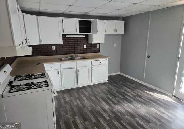 Photo 3 of Single family home for sale at 3836 Rex Cir, Rex, GA 30273 | MLS# 10852684 | Listing updated on 2026-10-08