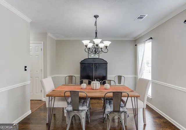 Photo 3 of Single family home for sale at 2552 Crofton Ct, Suwanee, GA 30024 | MLS# 10841513 | Listing updated on 2026-09-10