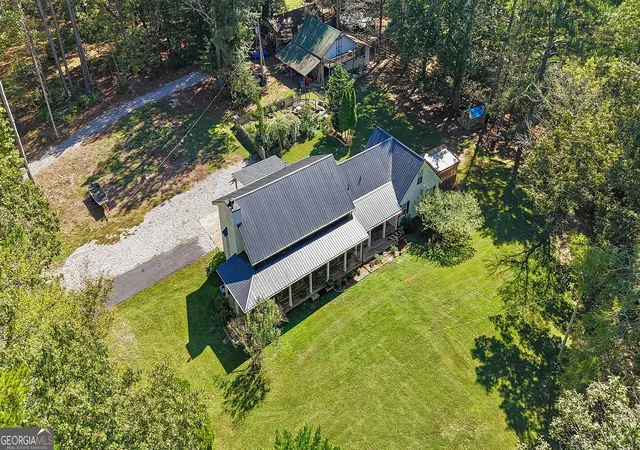 Photo 3 of Single family home for sale at 1735 Highway 85, Senoia, GA 30276 | MLS# 10872313 | Listing updated on 2026-10-29