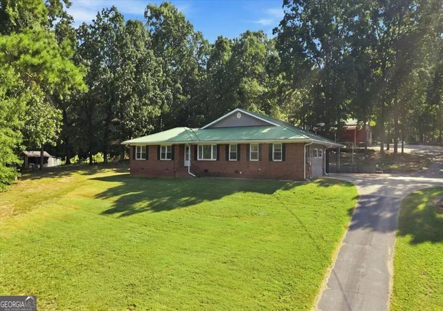 Photo 2 of Single family home for sale at 4679 Rockmart Rd Se, Silver Creek, GA 30173 | MLS# 10839927 | Listing updated on 2026-10-03