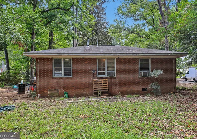 Photo 12 of Single family home for sale at 719 Sherwood Dr, Griffin, GA 30224 | MLS# 10839734 | Listing updated on 2026-09-11