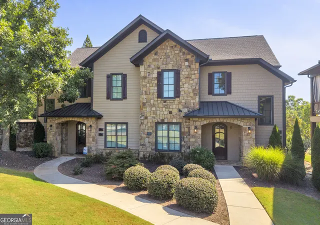 Photo 2 of Condo for sale at 19 Cottage Ln #202, Toccoa, GA 30577 | MLS# 10841466 | Listing updated on 2026-09-15