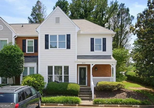 Photo 1 of Townhouse for sale at 5010 Avalon Dr, Alpharetta, GA 30005 | MLS# 10839583 | Listing updated on 2026-09-17