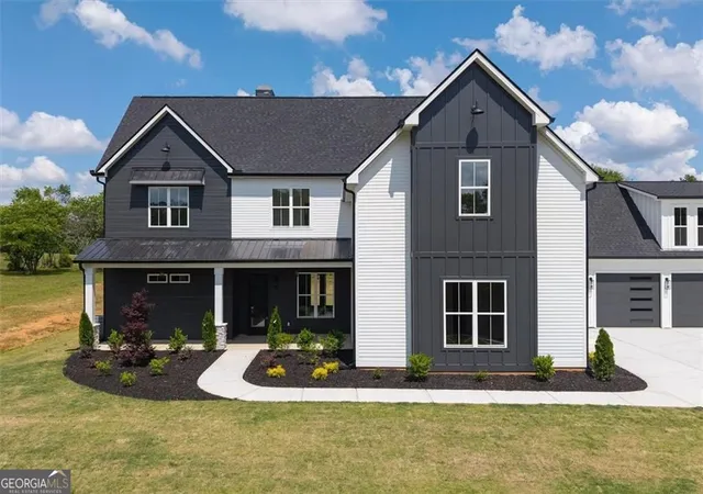 Photo 2 of Single family home for sale at 1250 Hays Ml Rd, Carrollton, GA 30117 | MLS# 10838784 | Listing updated on 2026-09-04