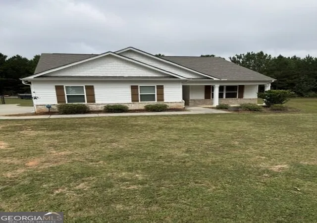 Photo 1 of Single family home for sale at 158 Meadowbrooke Dr, Milner, GA 30257 | MLS# 10850802 | Listing updated on 2026-10-06