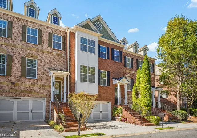 Photo 3 of Townhouse for sale at 3302 Cameron Trl, Peachtree Corners, GA 30092 | MLS# 10873315 | Listing updated on 2026-10-29