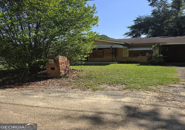 Photo 2 of Sale Pending at 1436 Jones Ln, Americus, GA 31719 | MLS# 10841016 | Listing updated on 2026-10-11