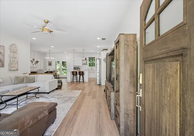 Photo 4 of Single family home for sale at 2101 Verbena St NW, Atlanta, GA 30314 | MLS# 10846574 | Listing updated on 2026-09-30