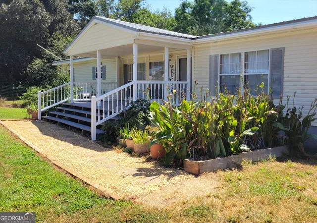 Photo 1 of Sale Pending at 420 Sanford Dr, Nicholson, GA 30565 | MLS# 10840223 | Listing updated on 2026-09-18