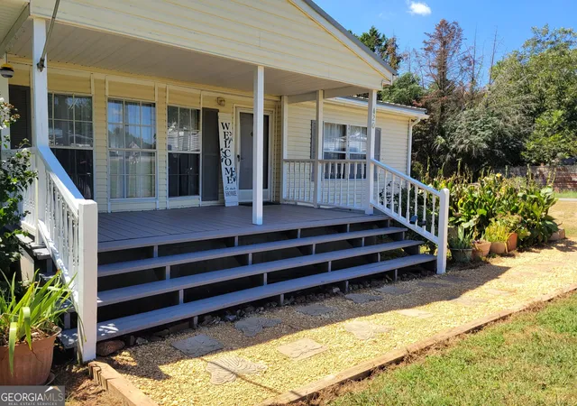 Photo 2 of Sale Pending at 420 Sanford Dr, Nicholson, GA 30565 | MLS# 10840223 | Listing updated on 2026-09-18