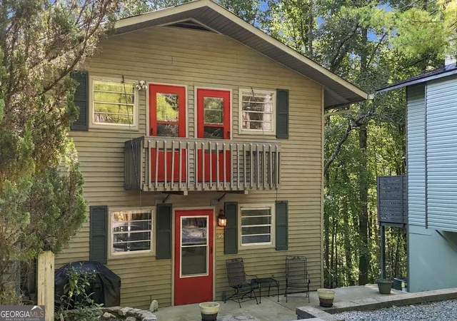 Photo 2 of Townhouse for sale at 96 Clubhouse Ct, Ellijay, GA 30536 | MLS# 10851311 | Listing updated on 2026-10-07