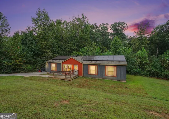 Photo 2 of Single family home for sale at 646 Ivy Crk Dr, Nicholson, GA 30565 | MLS# 10849929 | Listing updated on 2026-10-08