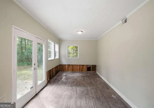 Photo 3 of Single family home for sale at 732 Harness Ct, Lithonia, GA 30058 | MLS# 10852744 | Listing updated on 2026-09-24