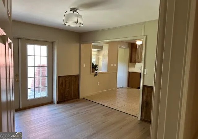 Photo 4 of Single family home for sale at 40 Duke St, Jefferson, GA 30549 | MLS# 10850571 | Listing updated on 2026-10-05