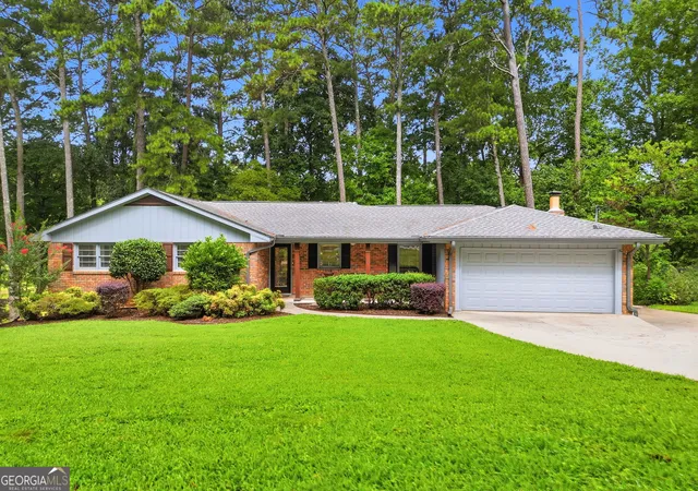 Photo 1 of Single family home for sale at 2858 Templar Knight Dr, Tucker, GA 30084 | MLS# 10850562 | Listing updated on 2026-10-05