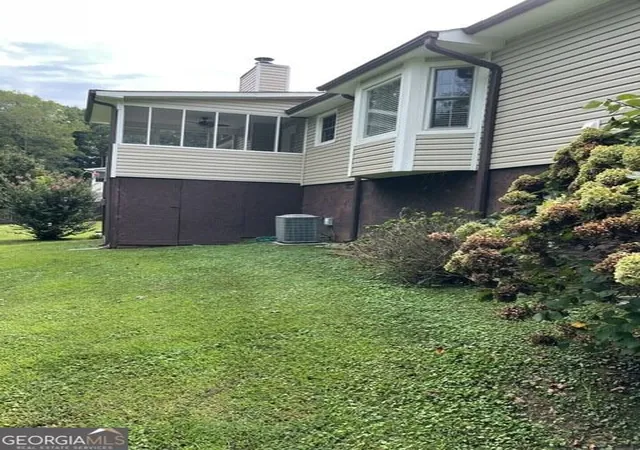 Photo 2 of Single family home for sale at 118 Cotton Indian Trl, Stockbridge, GA 30281 | MLS# 10850842 | Listing updated on 2026-10-06