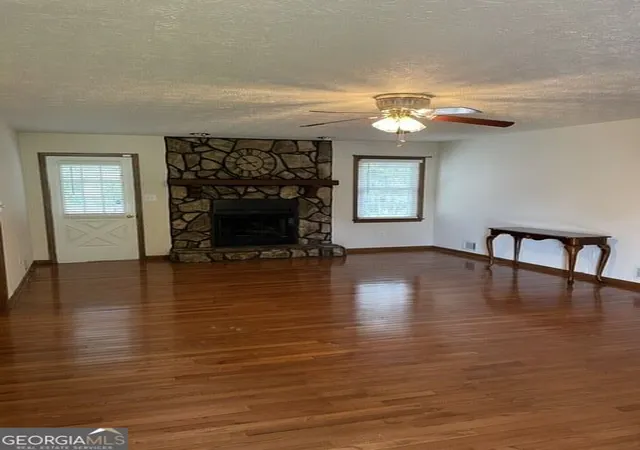 Photo 3 of Single family home for sale at 118 Cotton Indian Trl, Stockbridge, GA 30281 | MLS# 10850842 | Listing updated on 2026-10-06
