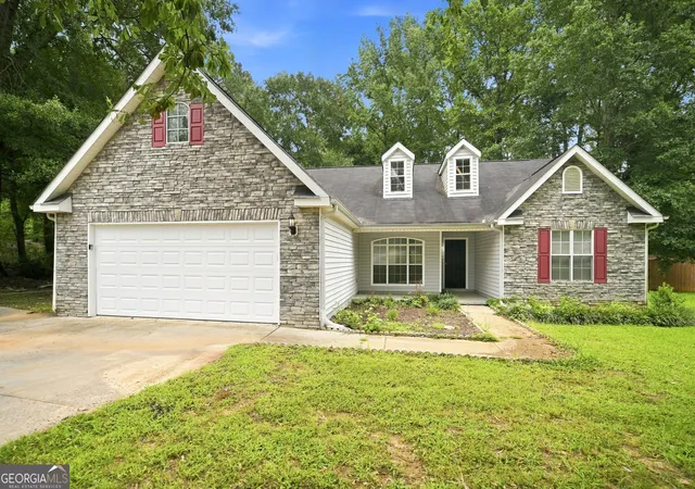 Photo 1 of Single family home for sale at 125 River View Ct, Hampton, GA 30228 | MLS# 10840767 | Listing updated on 2026-09-18