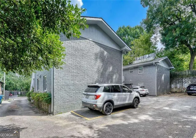 Photo 17 of Condo for sale at 210 Sampson St #7, Atlanta, GA 30312 | MLS# 10839025 | Listing updated on 2026-09-14