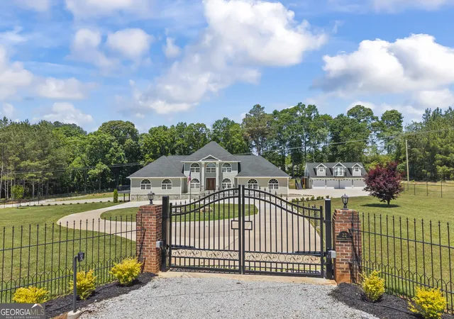 Photo 2 of Single family home for sale at 22 Anderson Thomas Rd, Martin, GA 30557 | MLS# 10755579 | Listing updated on 2026-09-30