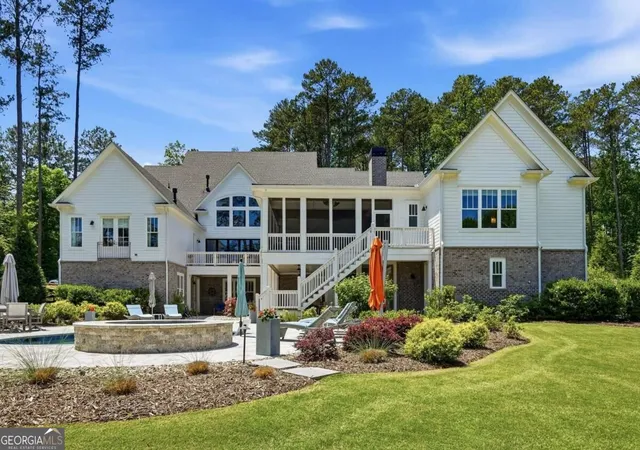Photo 1 of Single family home for sale at 1570 Redd Rd, Milton, GA 30004 | MLS# 10843328 | Listing updated on 2026-09-10