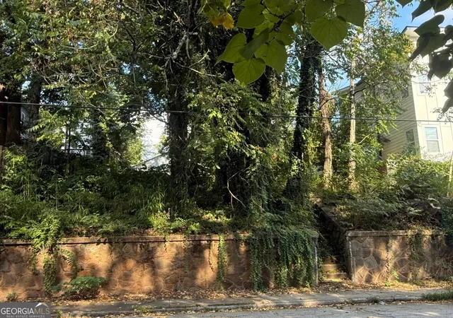 Photo 1 of Land for sale at 972 Mcdaniel St Sw, Atlanta, GA 30310 | MLS# 10848876 | Listing updated on 2026-10-02
