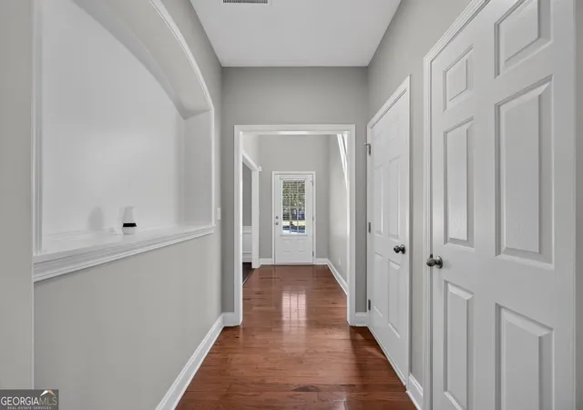 Photo 4 of Single family home for sale at 2877 Pacifica Ives Ct SW, Snellville, GA 30039 | MLS# 10843825 | Listing updated on 2026-09-11