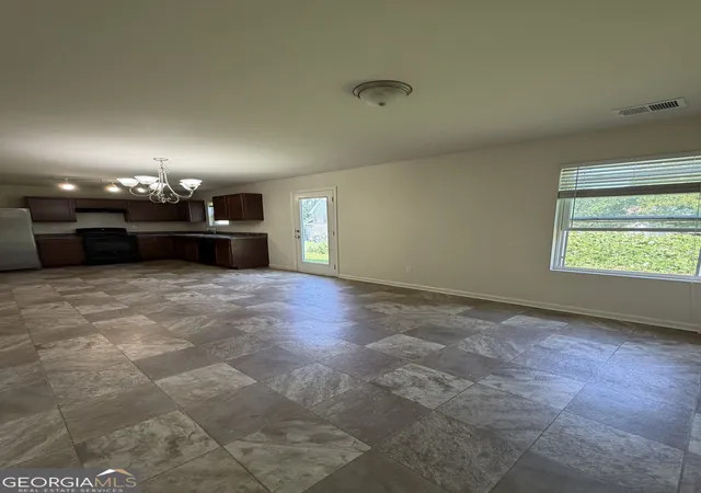 Photo 4 of Single family home for sale at 1141 Villa Clara Way, Gainesville, GA 30504 | MLS# 10851066 | Listing updated on 2026-09-22