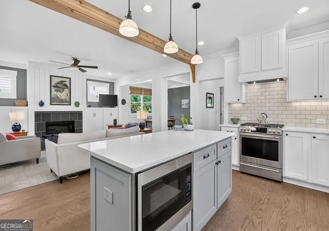 Photo 3 of Single family home for sale at 185 Valley St, Ball Ground, GA 30107 | MLS# 10848347 | Listing updated on 2026-09-23