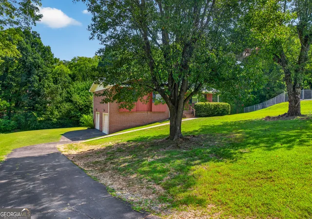 Photo 3 of Single family home for sale at 774 Brownwood Cir, Ringgold, GA 30736 | MLS# 10848476 | Listing updated on 2026-09-18