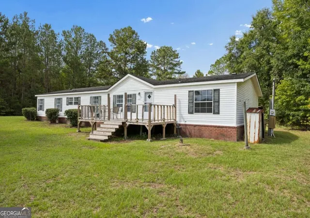 Photo 2 of Manufactured home for sale at 113 Beecher Dr, Guyton, GA 31312 | MLS# 10845056 | Listing updated on 2026-09-26