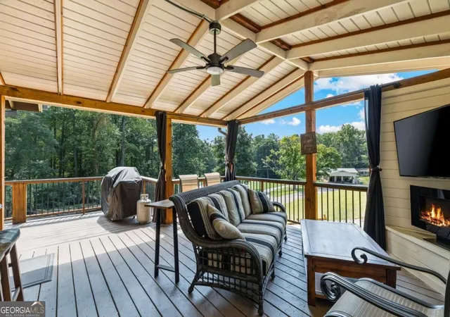 Photo 2 of Single family home for sale at 101 Pleasant Hl Cir, Blairsville, GA 30512 | MLS# 10842500 | Listing updated on 2026-09-23