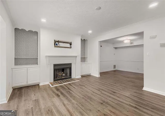 Photo 4 of Condo for sale at 1967 Brian Way, Decatur, GA 30033 | MLS# 10843838 | Listing updated on 2026-09-11