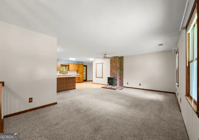 Photo 3 of Sale Pending at 149 Mason Dr, Cleveland, GA 30528 | MLS# 10829954 | Listing updated on 2026-09-16