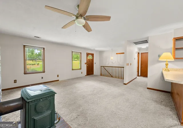 Photo 4 of Sale Pending at 149 Mason Dr, Cleveland, GA 30528 | MLS# 10829954 | Listing updated on 2026-09-16