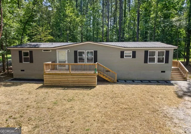 Photo 3 of Single family home for sale at 187 Rockville Springs Dr, Eatonton, GA 31024 | MLS# 10838322 | Listing updated on 2026-09-16