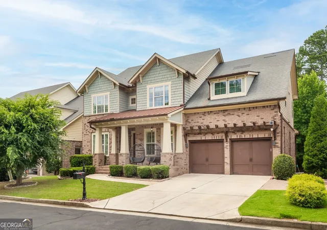 Photo 3 of Mansion for sale at 3560 Allee Elm Dr, Johns Creek, GA 30022 | MLS# 10843452 | Listing updated on 2026-10-08