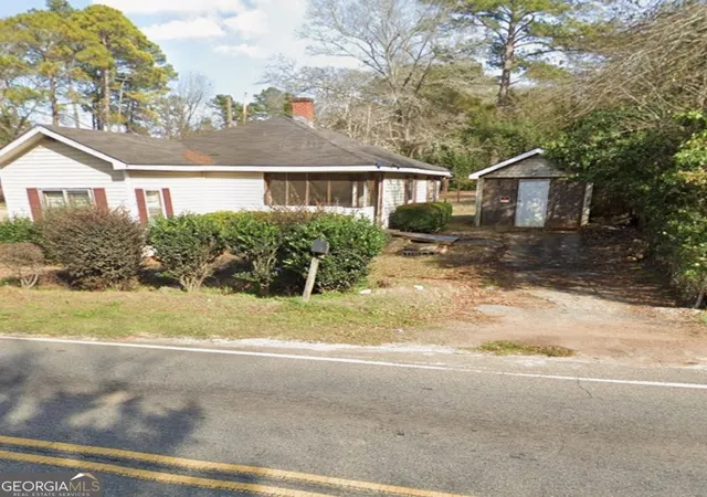 Photo 3 of Single family home for sale at 433 Mayo St, Americus, GA 31709 | MLS# 10842731 | Listing updated on 2026-09-23