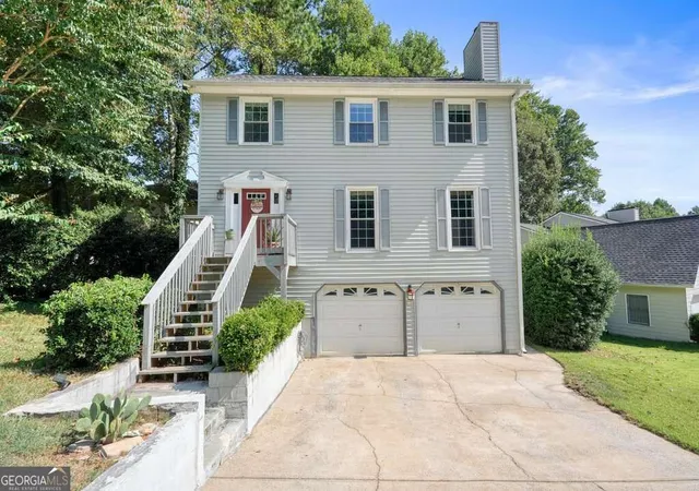 Photo 3 of Single family home for sale at 1873 Hamby Pl Dr Nw, Acworth, GA 30102 | MLS# 10848765 | Listing updated on 2026-10-03