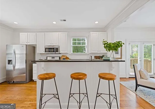 Photo 3 of Single family home for sale at 341 Irwin St NE, Atlanta, GA 30312 | MLS# 10850971 | Listing updated on 2026-10-02