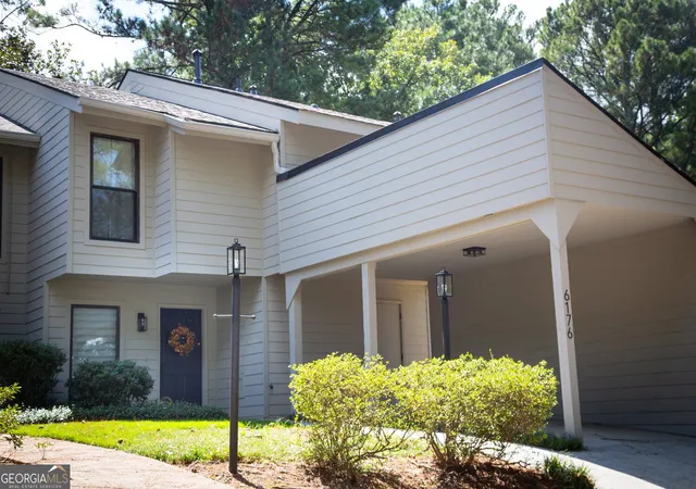 Photo 1 of Condo for sale at 6176 Brookwood Rd, Peachtree Corners, GA 30092 | MLS# 10845719 | Listing updated on 2026-09-28