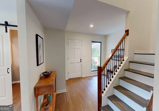 Photo 2 of Condo for sale at 6176 Brookwood Rd, Peachtree Corners, GA 30092 | MLS# 10845719 | Listing updated on 2026-09-28